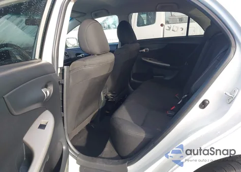 2013 Toyota Corolla S z USA, uszkodzony, nr VIN 5YFBU4EE6DP092865